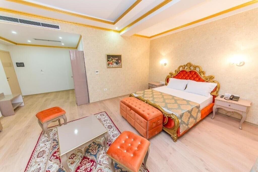 Панорама Belagrita Hotel 4*