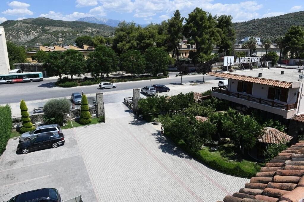 Апартаменты Hotel Kaceli 4*