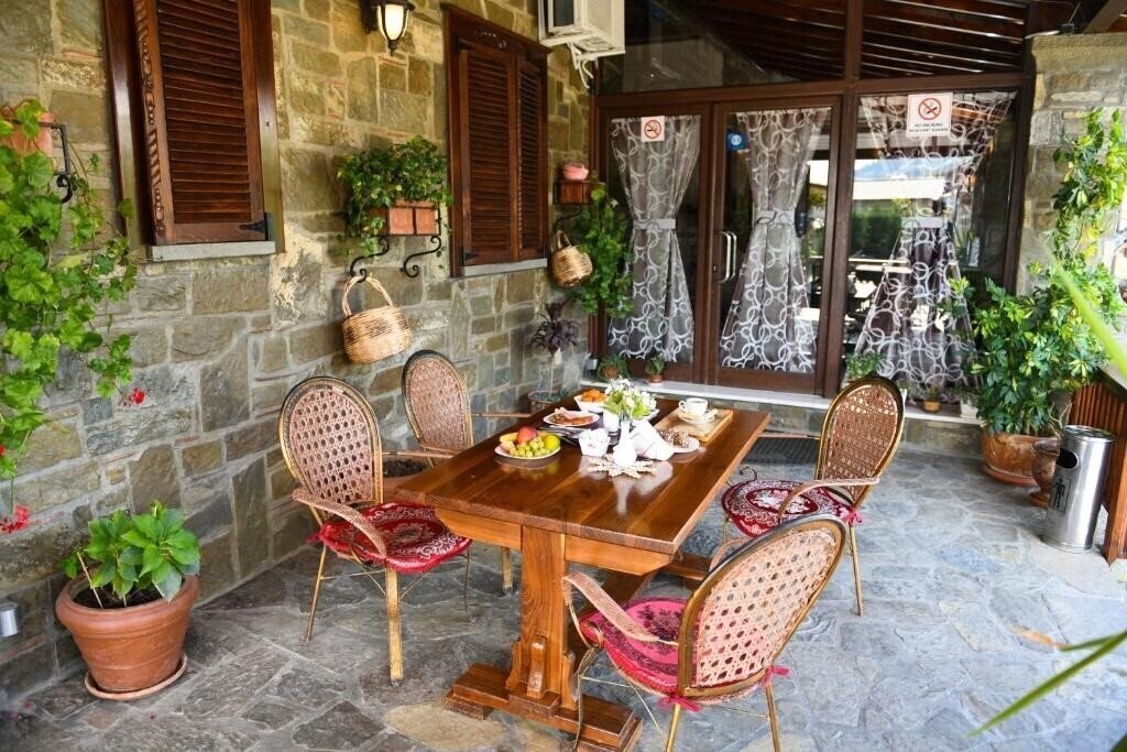 Панорама Hotel Kaceli 4*