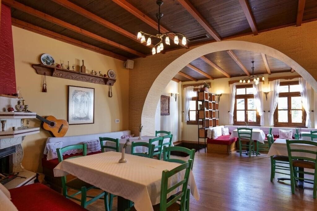 Апартаменты Bineri Hotel 4*