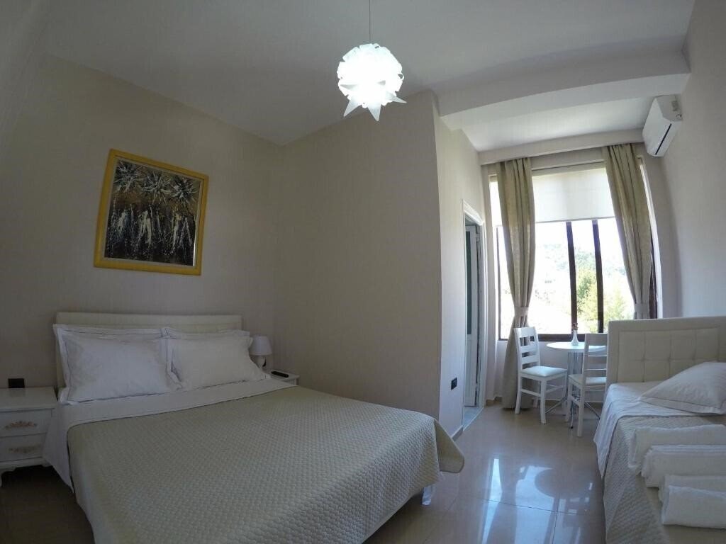 Апартаменты Orestiada 4*