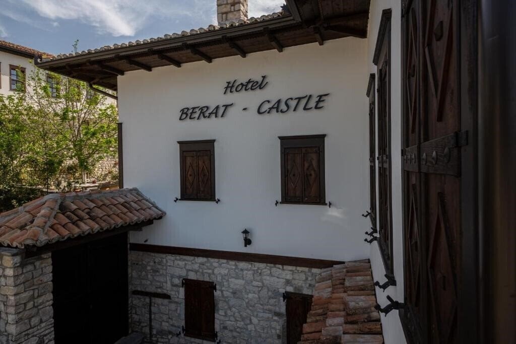Фотография Berat Castle Hotel (ex. Hotel Berat Castle, Berati Castle Hotel) 4*