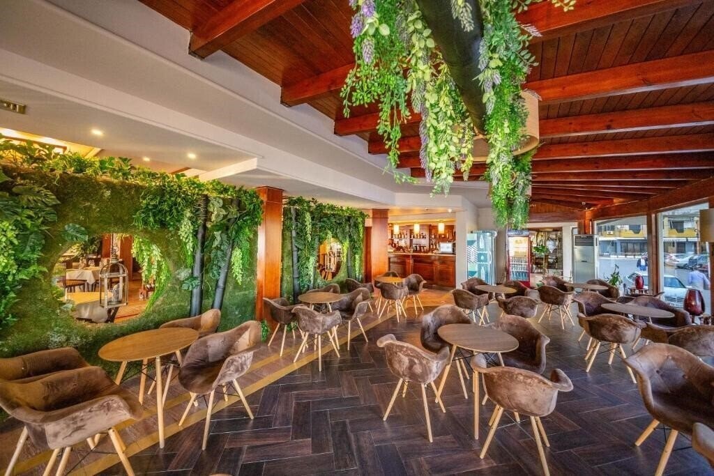 Территория Majestic 4*