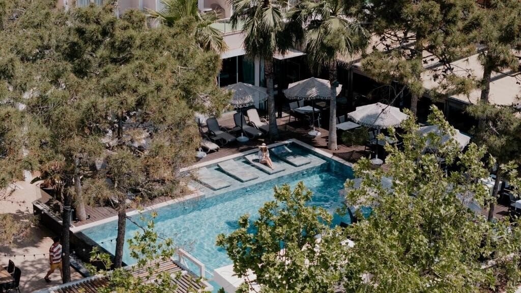 Отель Albanian Star Hotel 4*