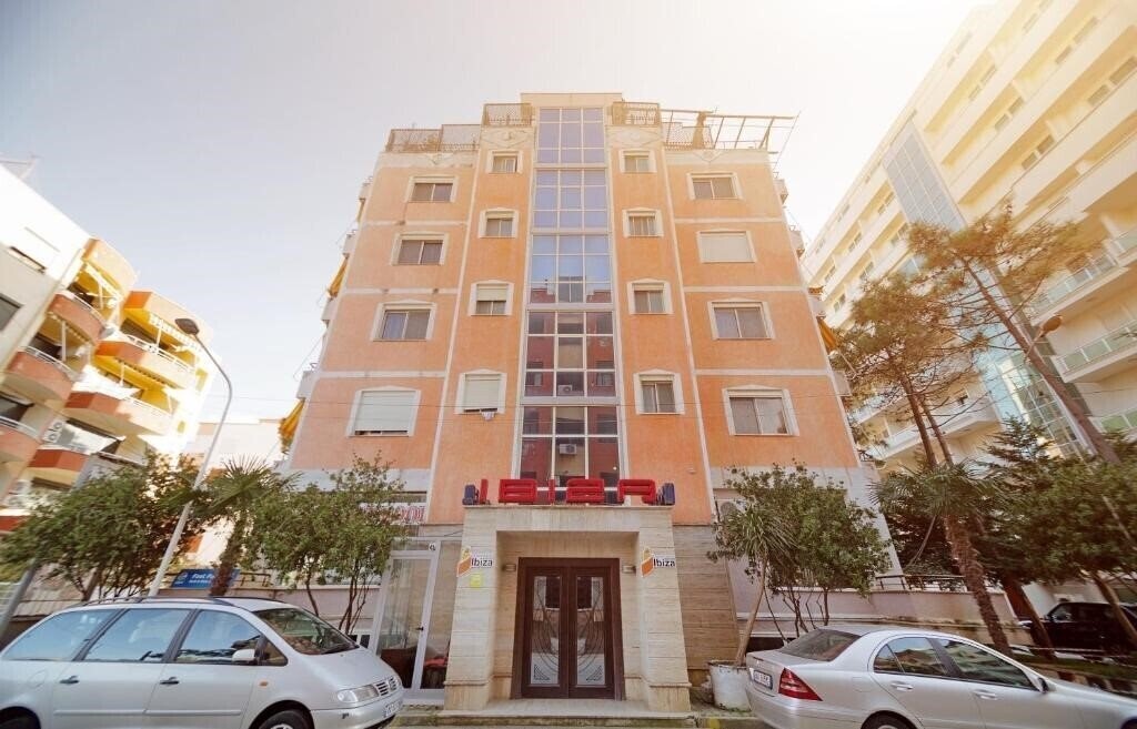 Апартаменты Ibiza Hotel 3*