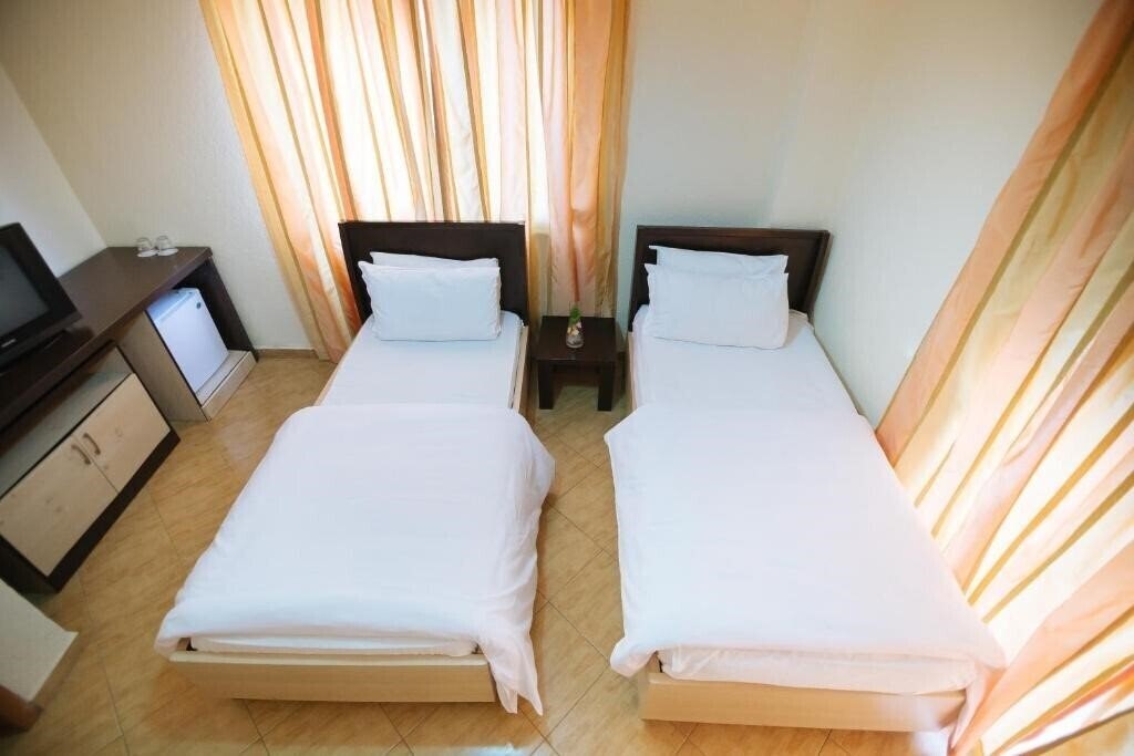 Отель Ibiza Hotel 3*