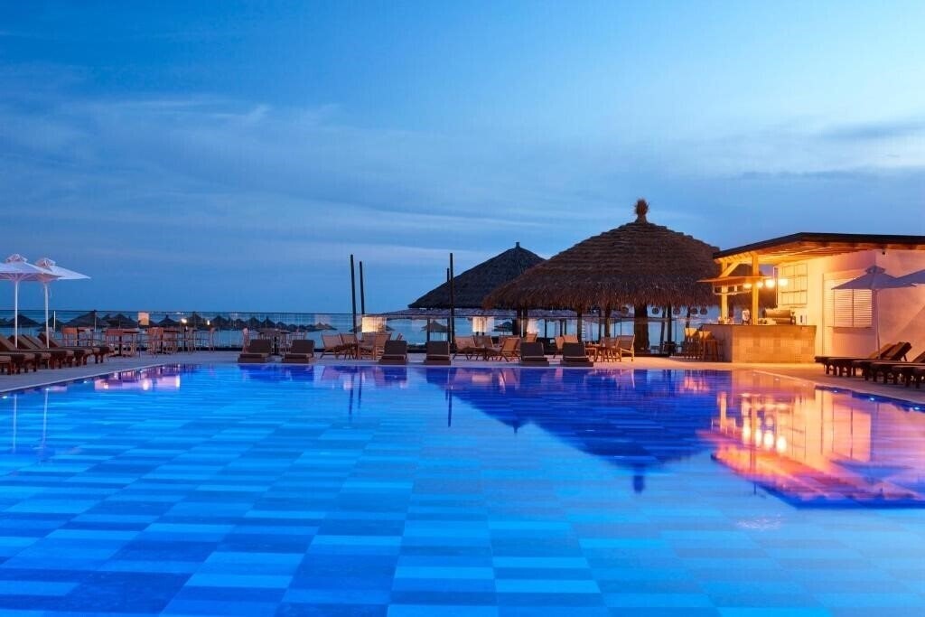 Территория Tropikal Resort 4*