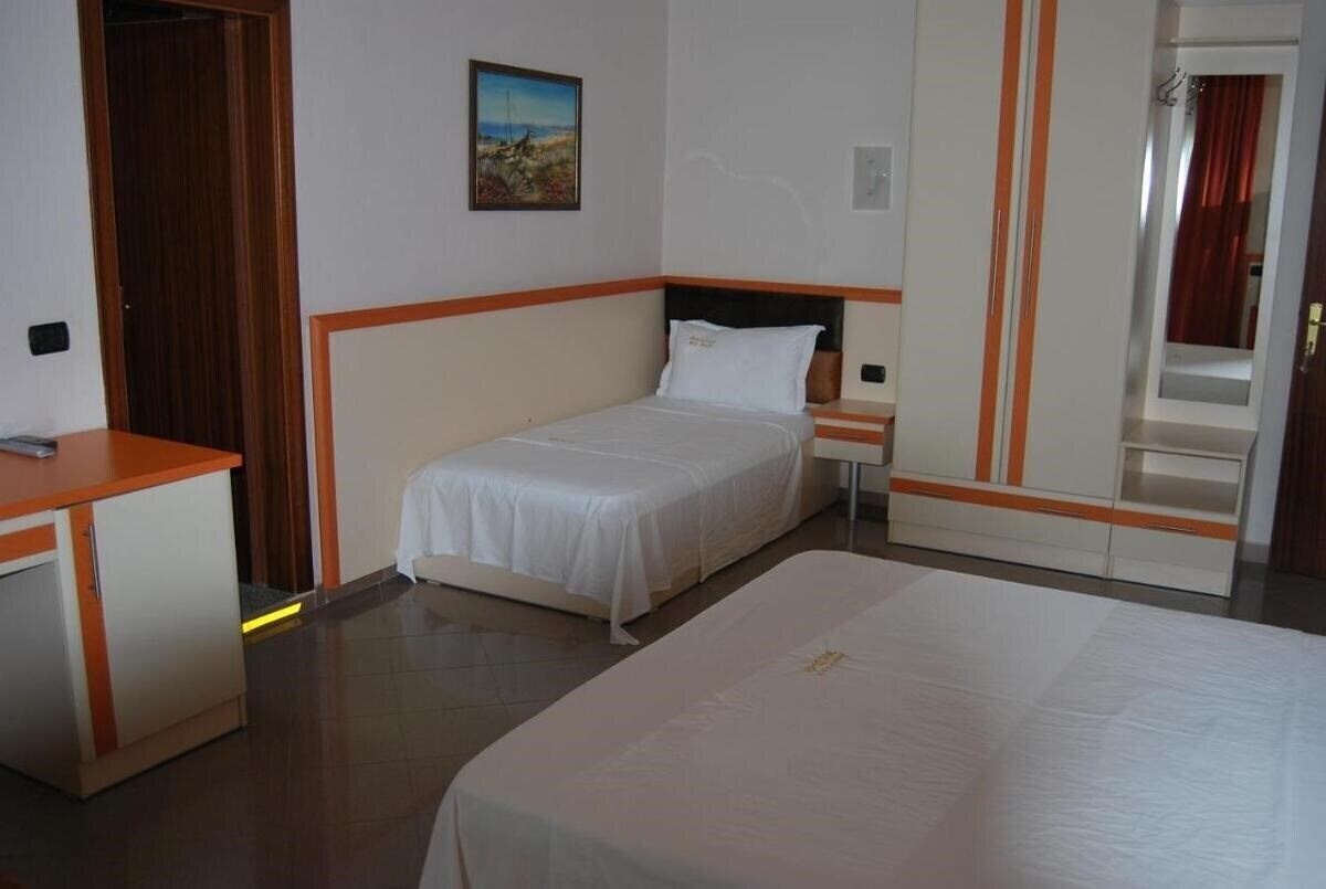 Территория Hotel Ylli I Detit 4*