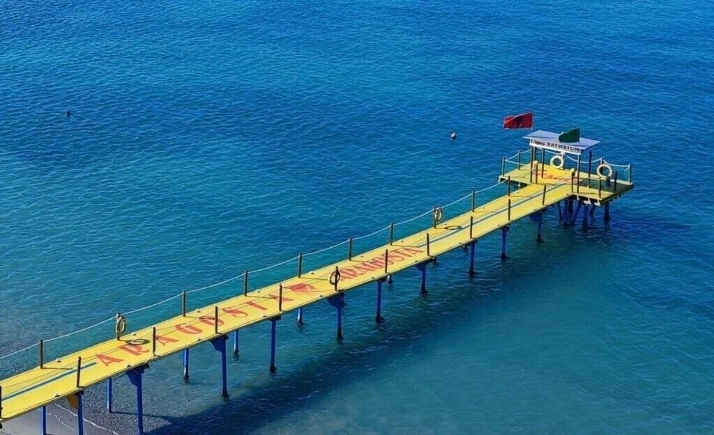 Территория Hotel Aragosta 4*