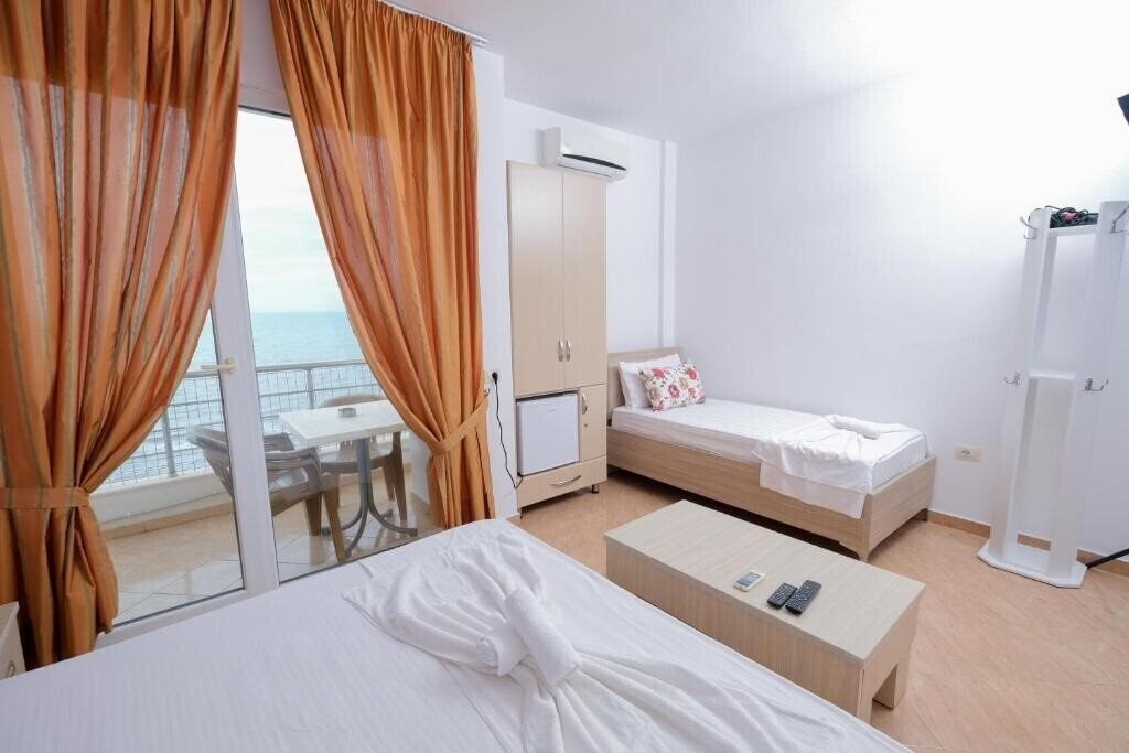 Территория Hotel Sunshine 3*