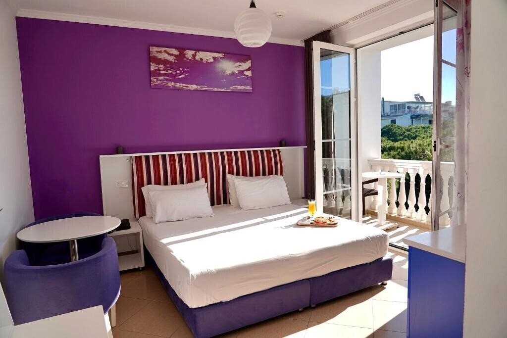 Вид Monaco & Garden 4*