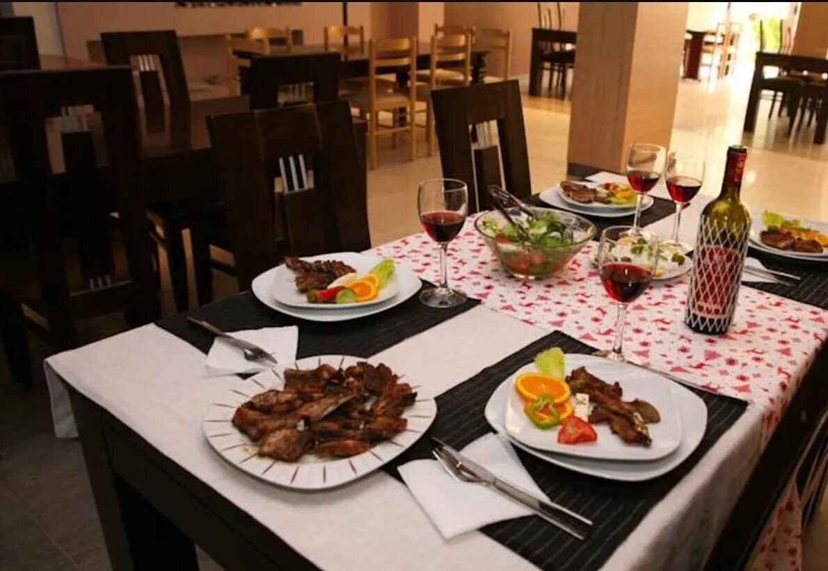 Территория Hotel Albion (ex. Albion) 3*