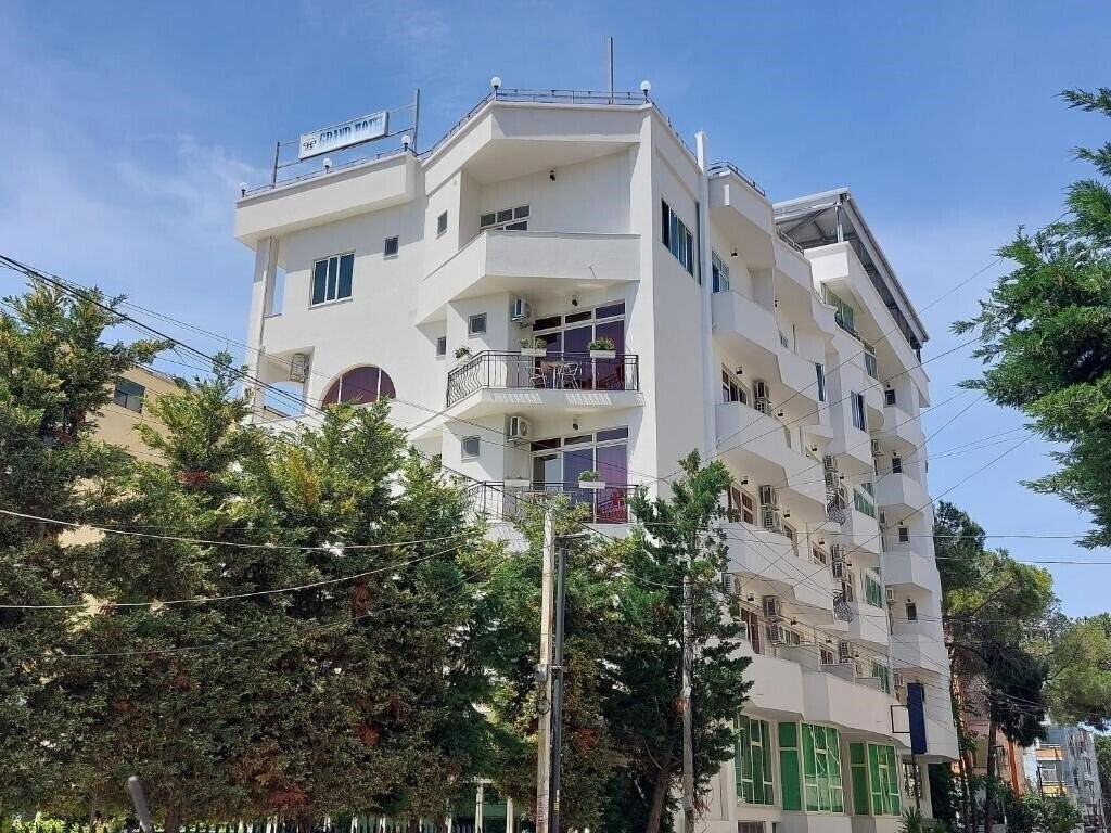 Панорама Grand Hotel Durres (ex. Grand) 3*