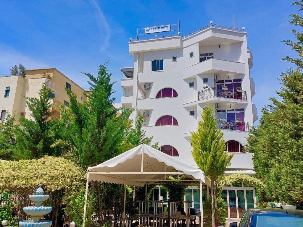 Готель Grand Hotel Durres (ex. Grand) 3*