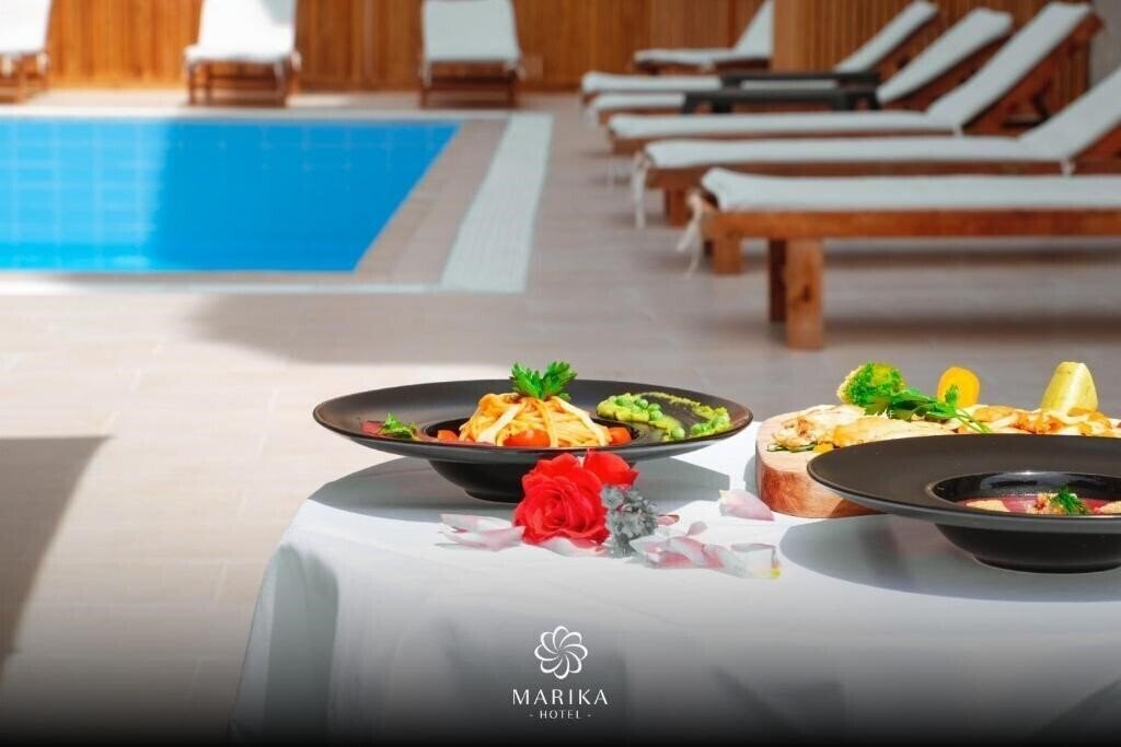 Панорама Marika 3*