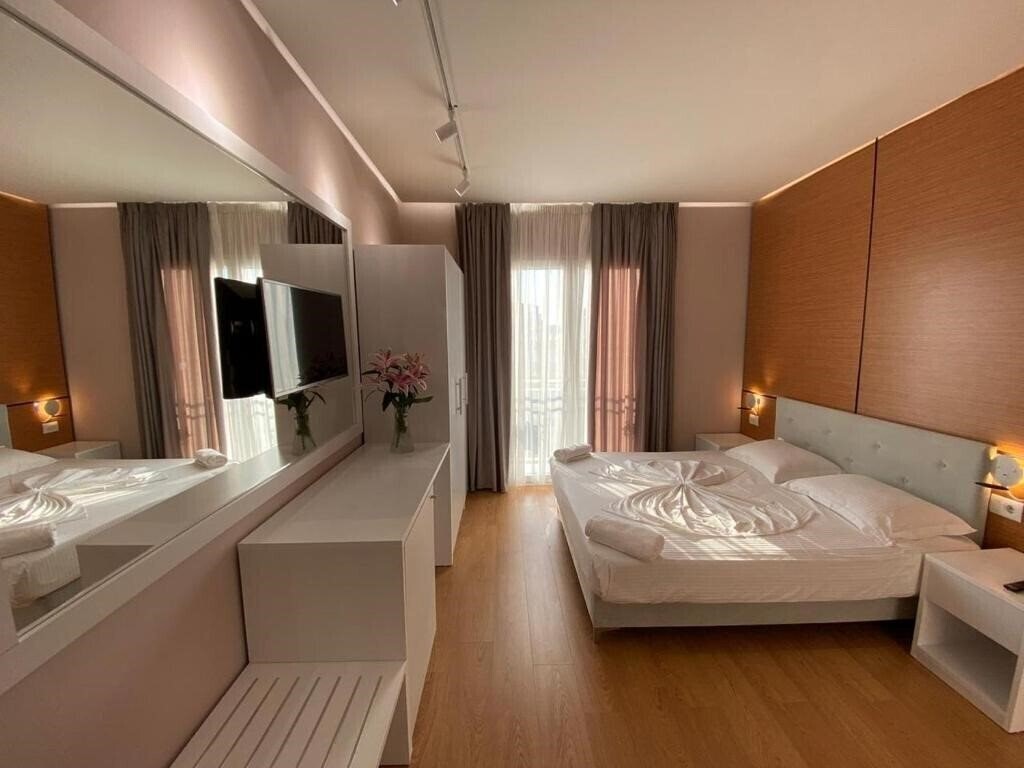 Картинка Edart 4*