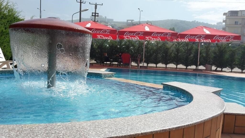 Апартаменты Hotel Blue Sky Golem 3*