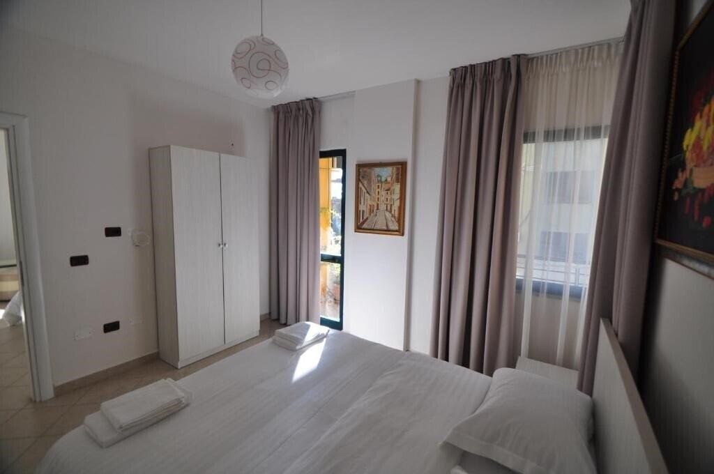 Вид Shkodra Residence 3*