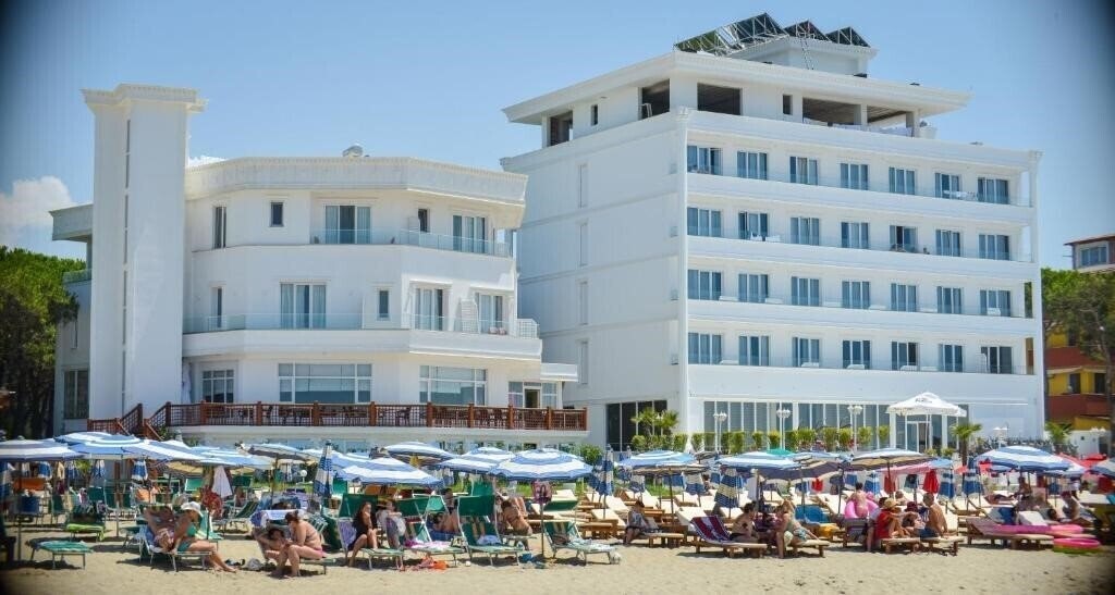 Фотографія Elesio 4*