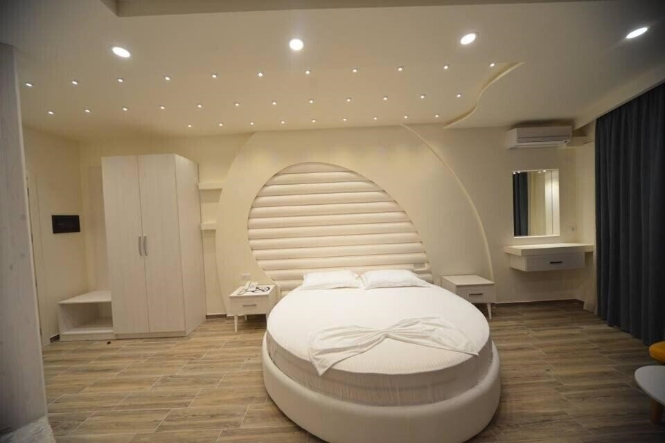 Апартаменти Elesio 4*