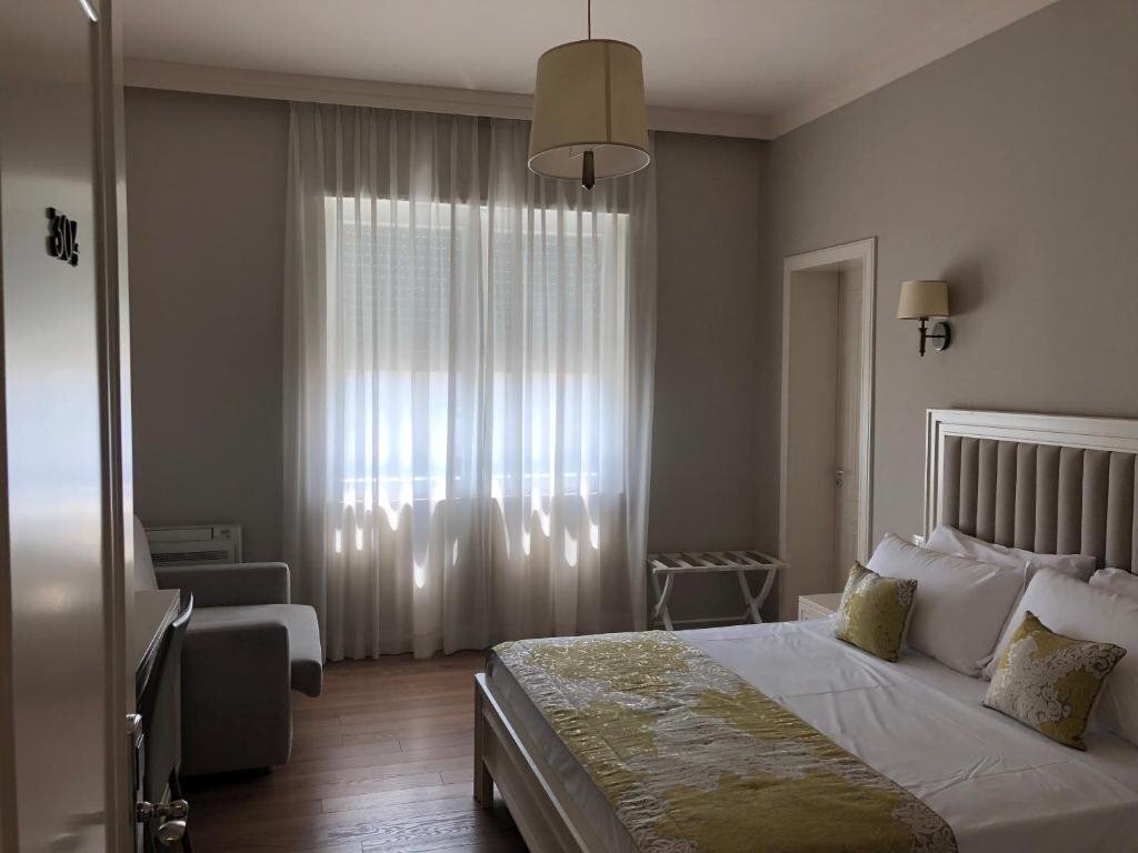 Территория Amfiteatri Boutique Hotel 4*