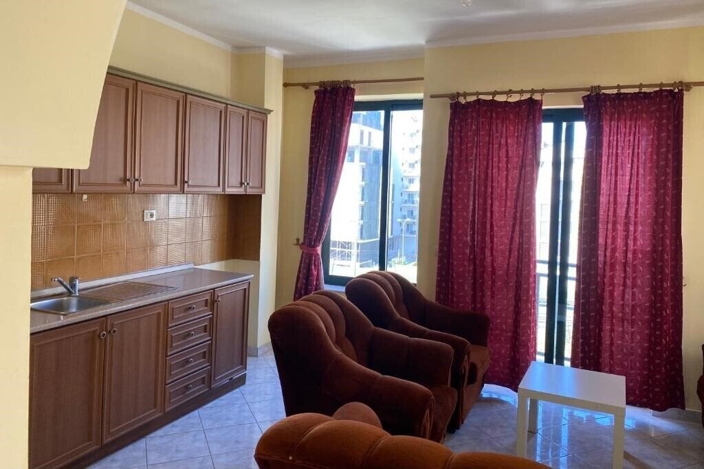 Панорама Sanremo Hotel Restorant 3*