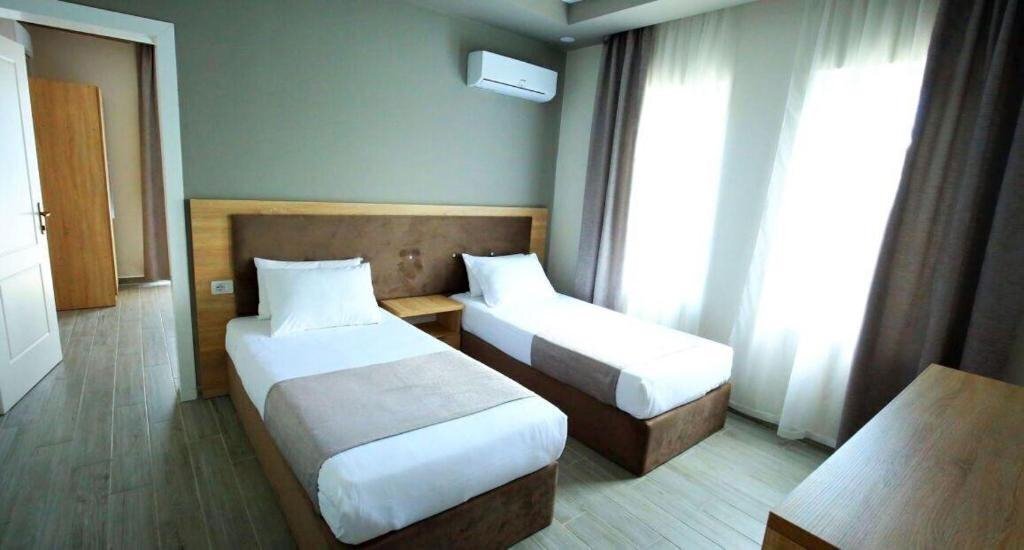 Территория Hotel Rean (ex. Rean Aparthotel) 3*
