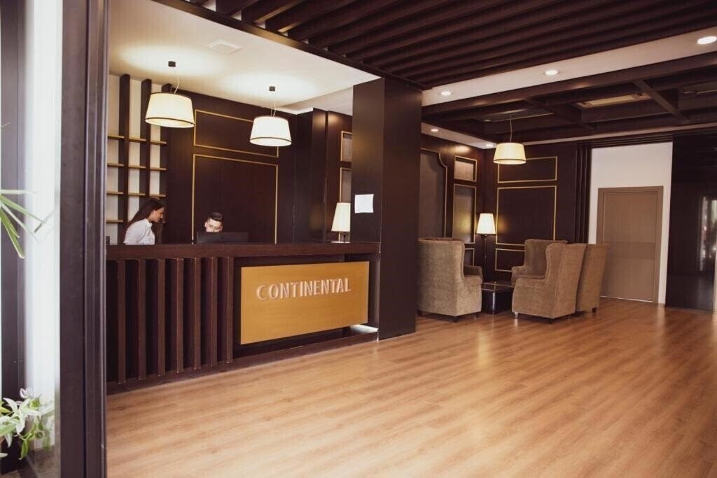 Территория Hotel Continental 3*