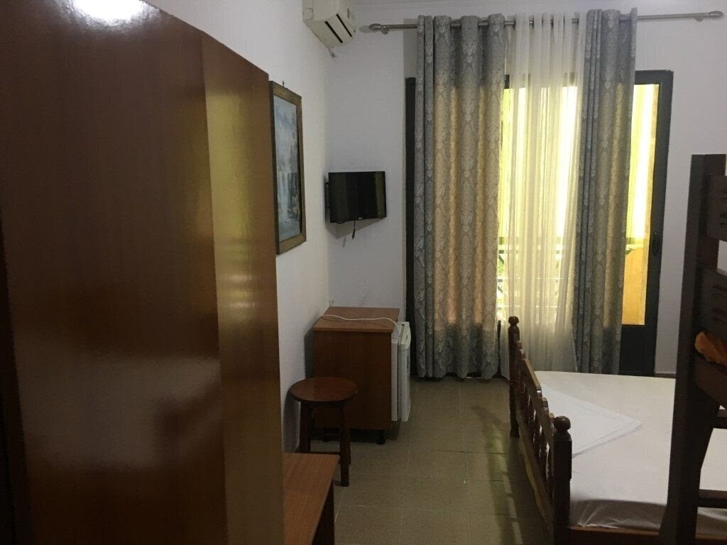 Отель Albatros 3*