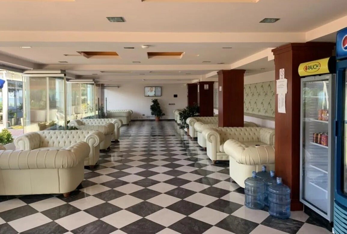 Панорама Hotel Ferrara 3*