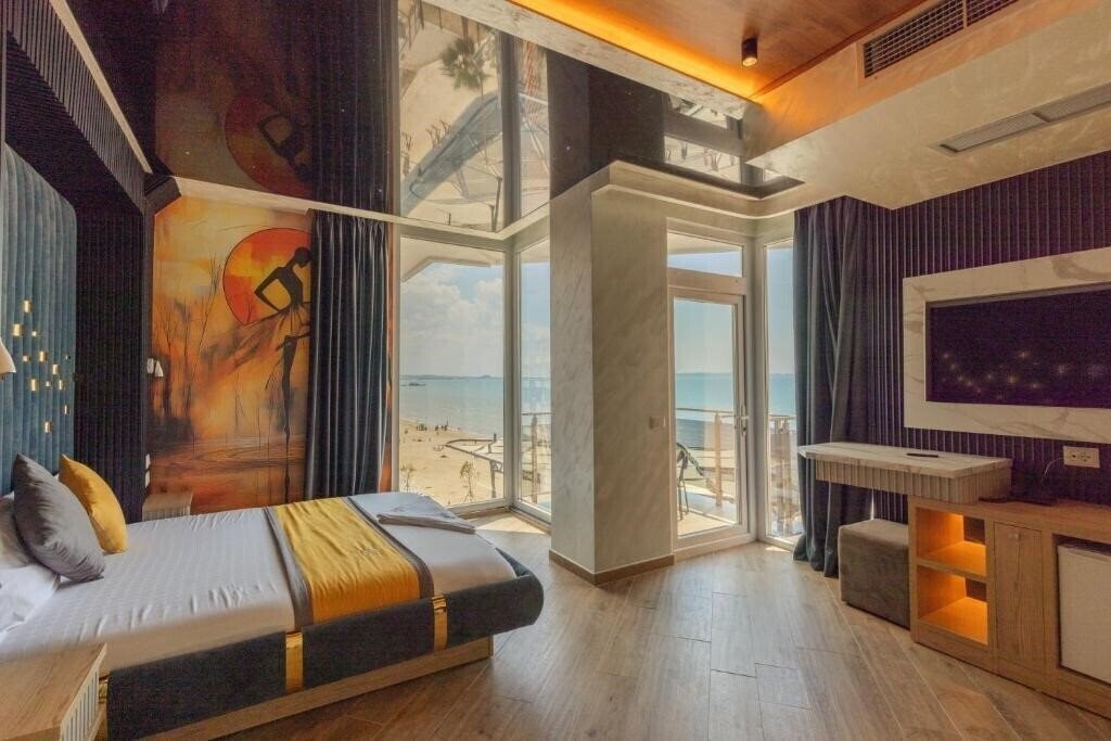 Отель Vila One Beach Hotel 4*