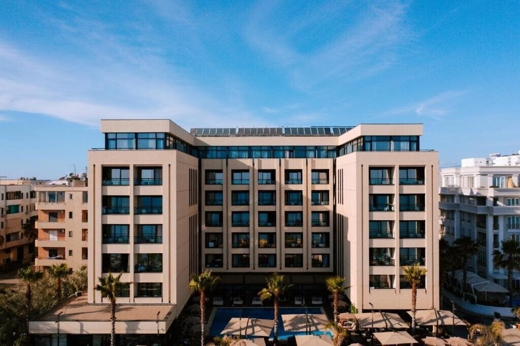 Отель Royal G Hotel & SPA 5*