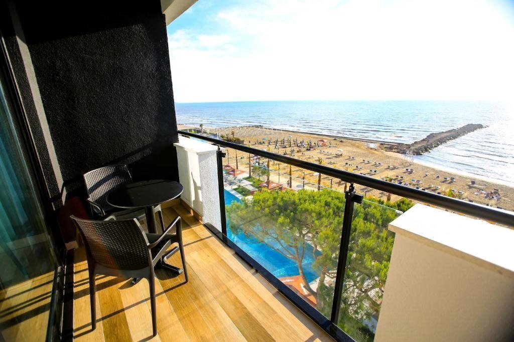 Вид Royal G Hotel & SPA 5*