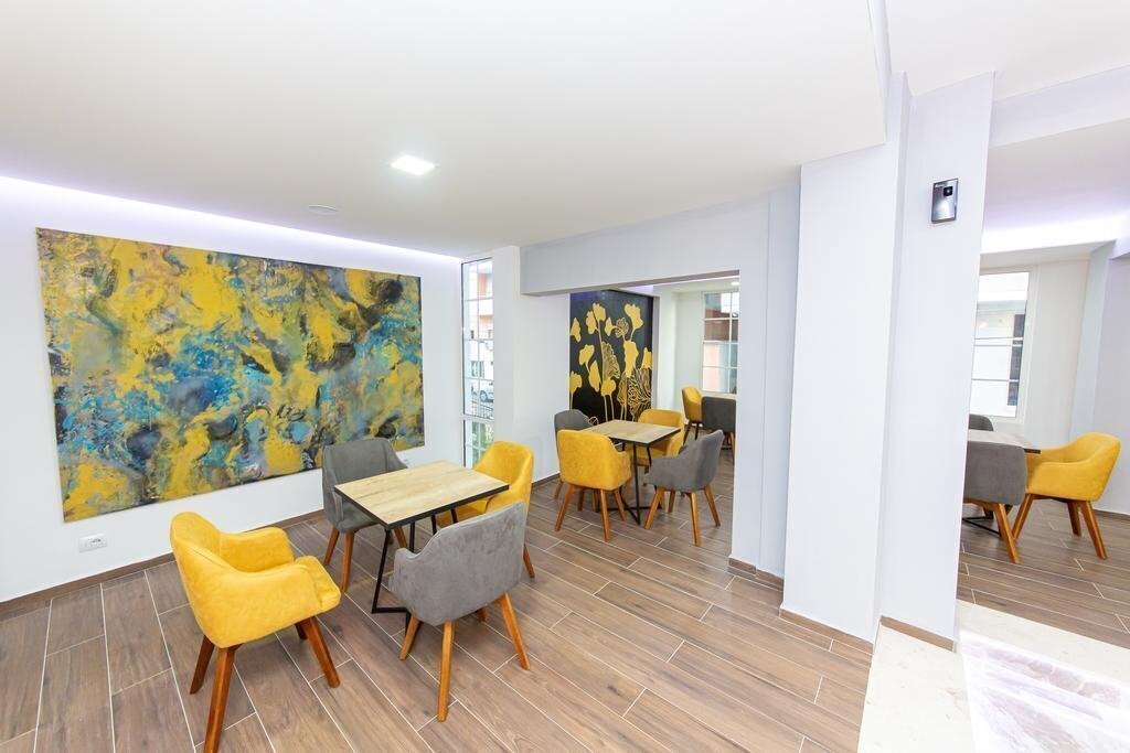 Фотографія Esal 4*