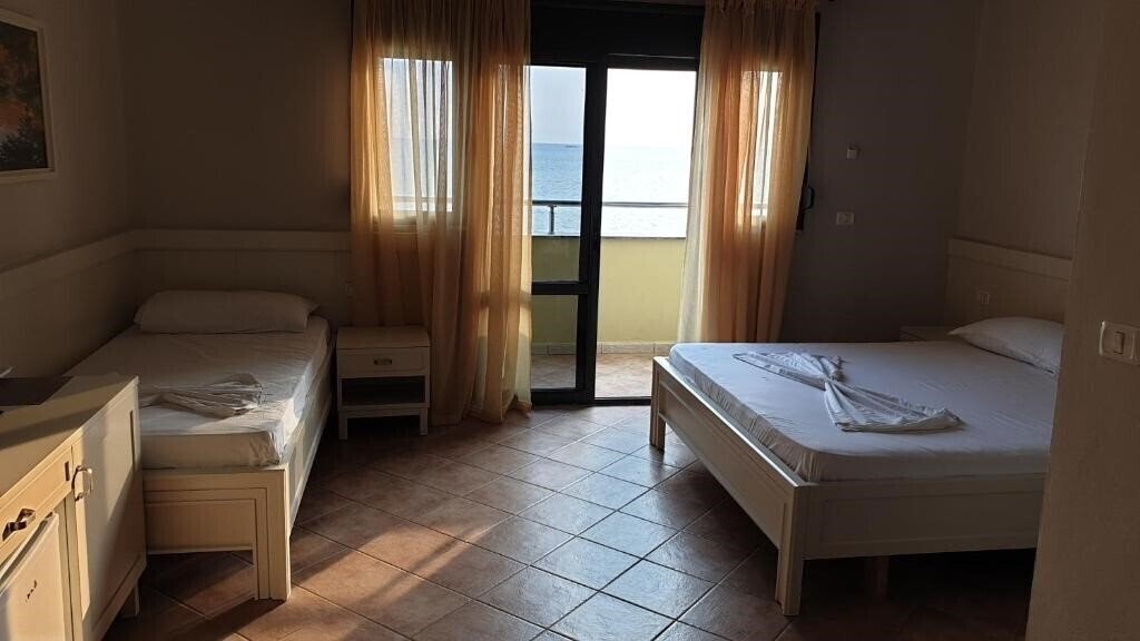 Панорама Joel Residence 3*