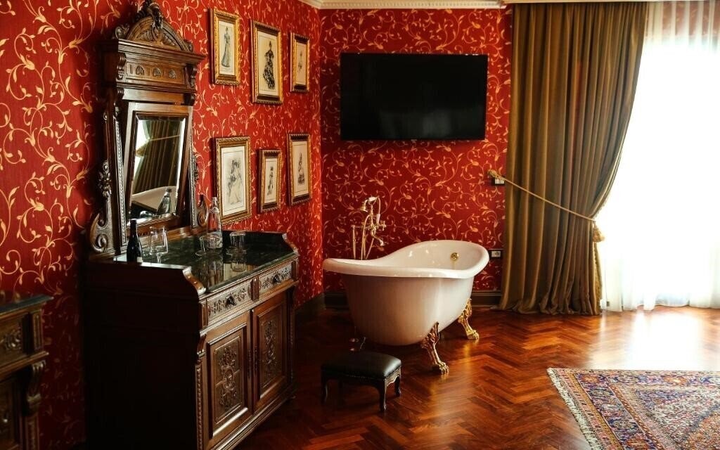 Фотография Hotel Epidamn Boutique & SPA (ex. Epidamn Hotel, Epidam, Epidamn Hotel Garden) 4*