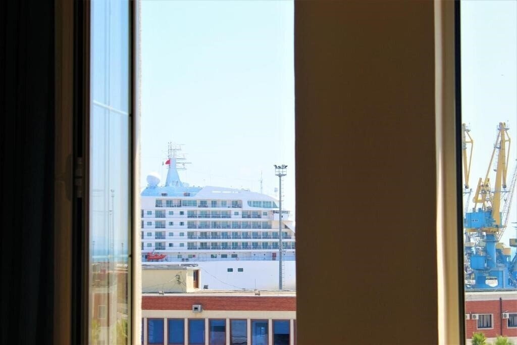 Панорама Hotel Valiera 3*