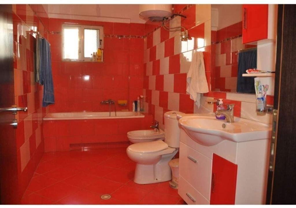 Панорама Geri Apartments апартаменты