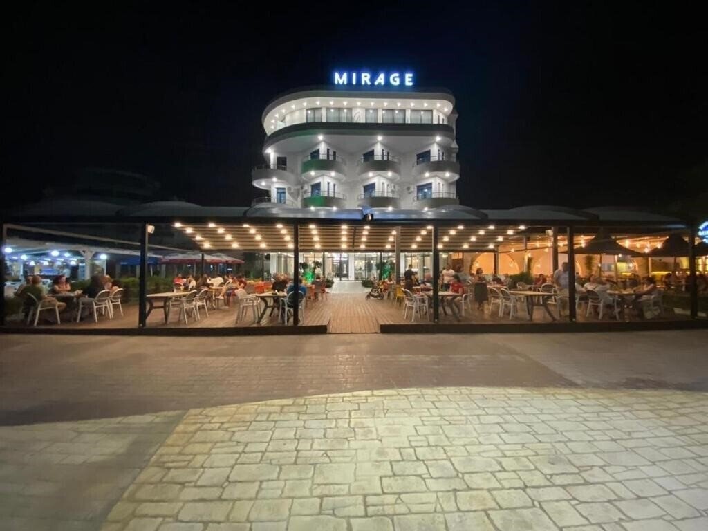 Отель Mirage 4*