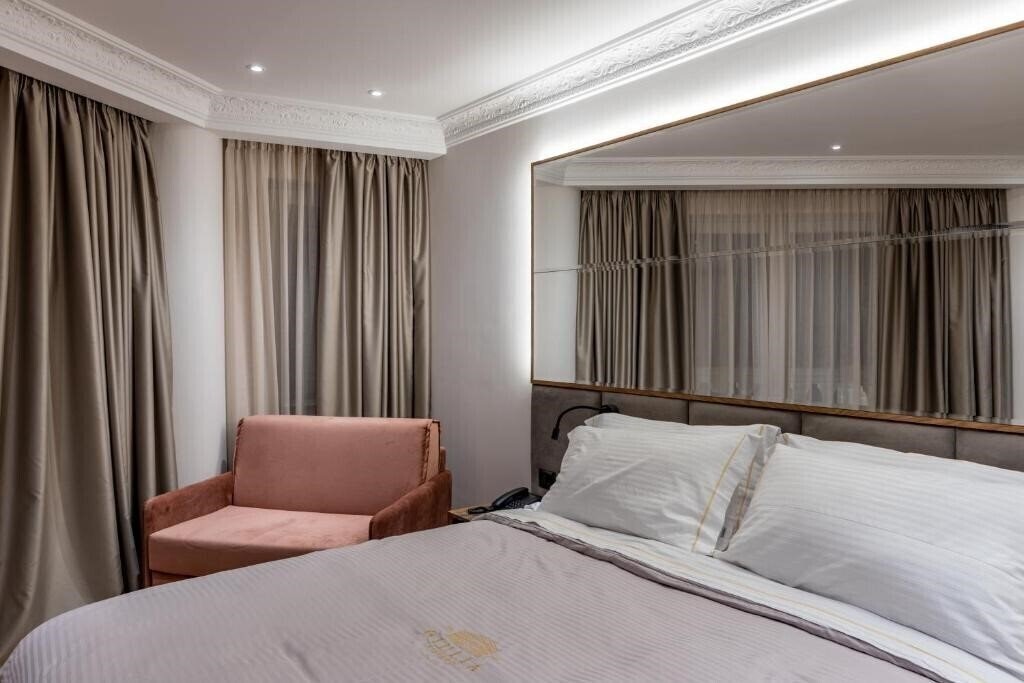 Апартаменти Gulia Albergo 4*