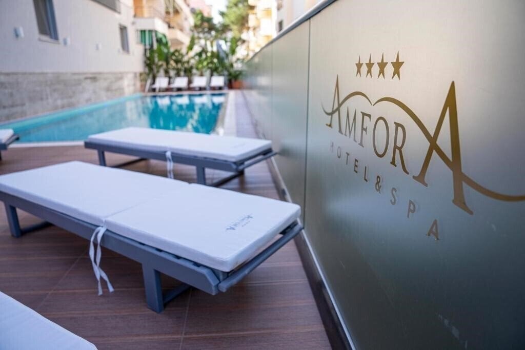 Территория Amfora Hotel & SPA 4*
