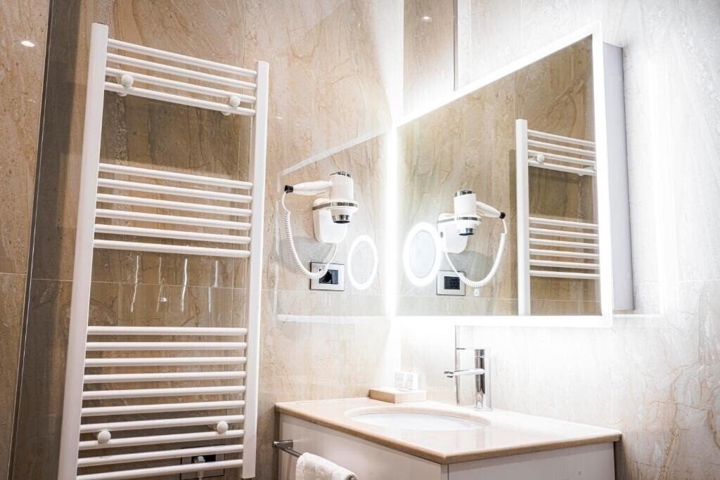 Фотография Amfora Hotel & SPA 4*