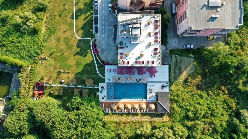 Вид Olivia'S Hill Resort 4*