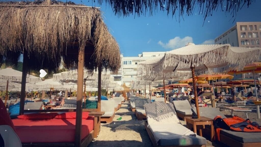 Отель Apartments By Martiness 3*