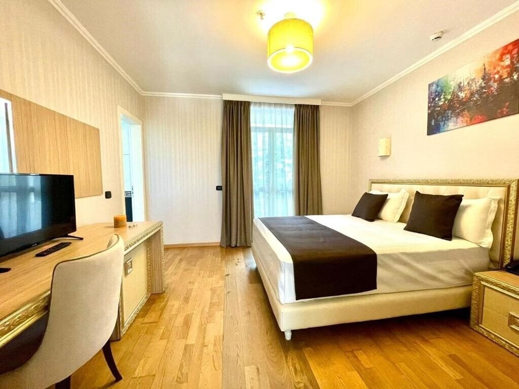 Територія AMH (ex. Germany Hotel) 4*