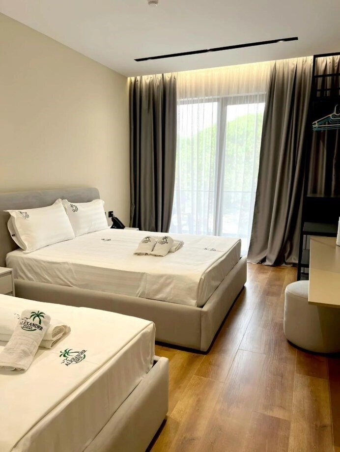 Апартаменты Alexander Resort 4*