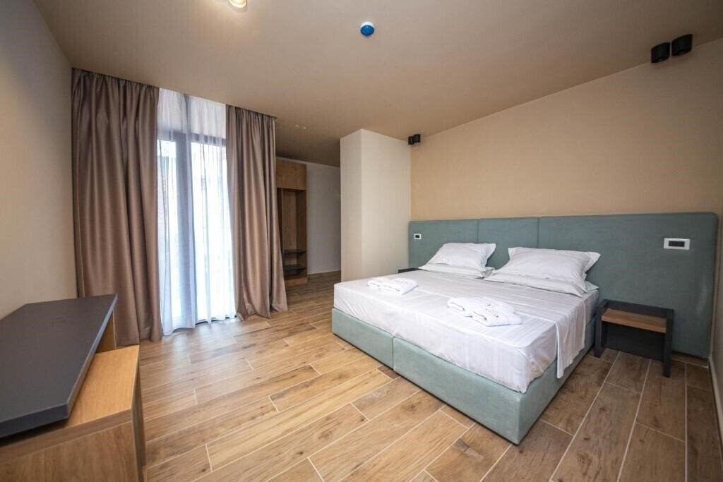 Зображення Alion 21 (ex. Aldis) 4*