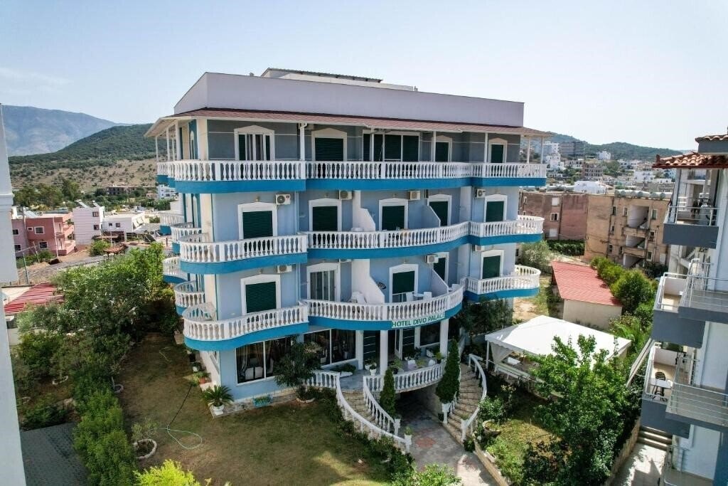 Отель Divo Palace 3*