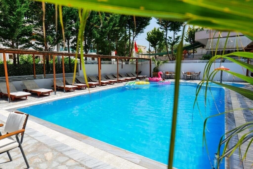 Территория 6 Milje Hotel 3*