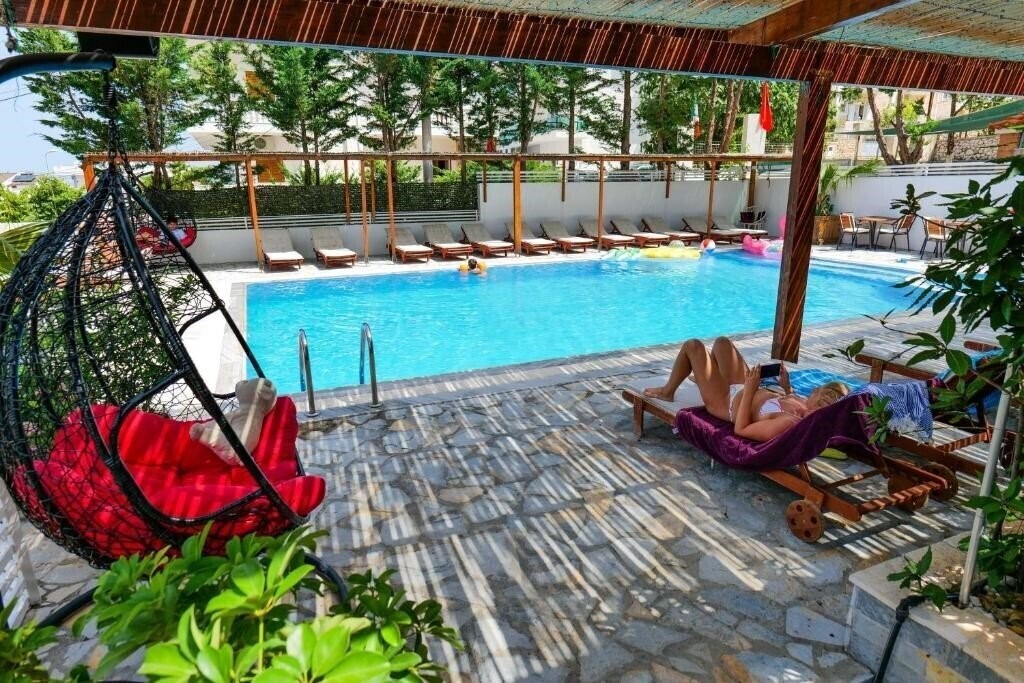 Панорама 6 Milje Hotel 3*